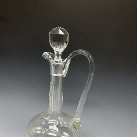 Vintage Glass Decanter‎ w/ Stopper Clear Diamond - Picture 2 of 16